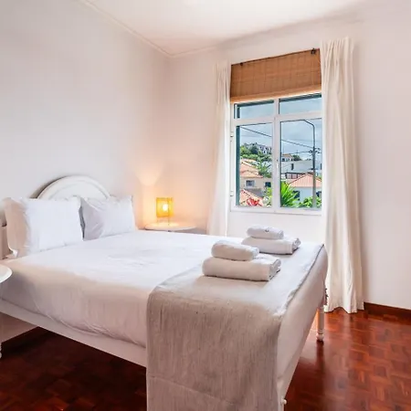 Maison d'hôtes Guestready - Typical Place In